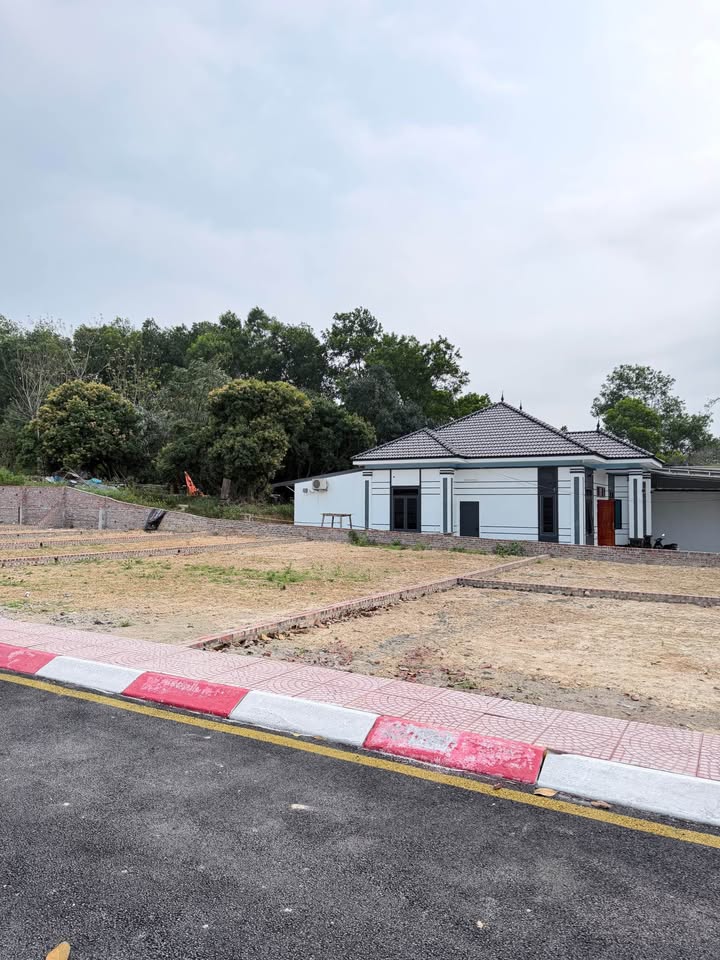 Đất nền Suối Hai Kim Bôi 100m² 1 tỷ - Sổ đỏ chính chủ