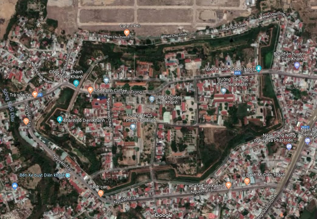 Nhà phố Nguyễn Trãi Diên Khánh 1.200m² - Mặt tiền KD