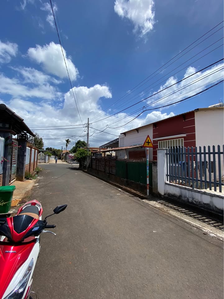 Nhà Nguyễn Sinh Sắc 155m² giá 4 tỷ - Ô tô vào tận nhà