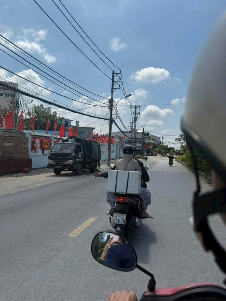 Nhà mặt tiền Thạnh Xuân 25 Q12 40m² 8 triệu, KD ngay