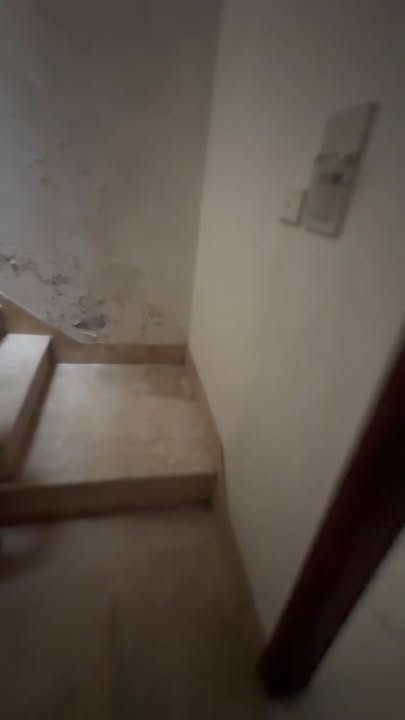 Nhà thuê Nghĩa Đô Cầu Giấy 45m² 10 triệu - Ô tô vào nhà