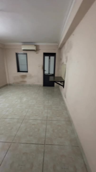 Nhà riêng Dịch Vọng 2.8 triệu - Full nội thất sẵn ở