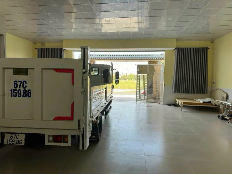 Kho xưởng Goldencity Long Xuyên 216m² 8 tỷ - Gần KCN