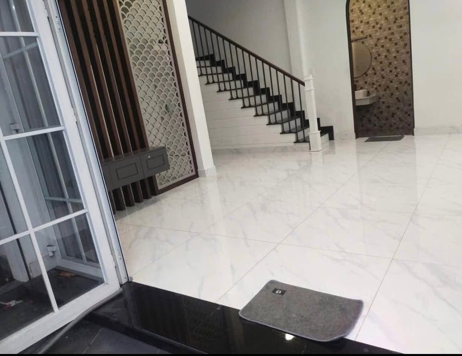 Nhà hẻm Lê Trọng Tấn Tân Phú 48m2 12 triệu - Ô tô vào tận nhà