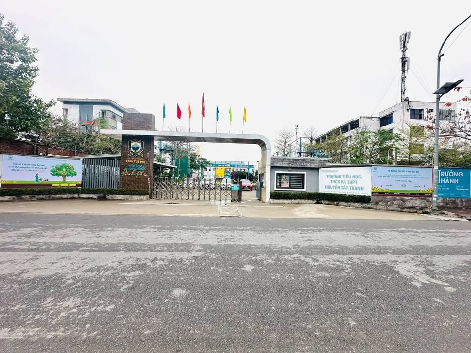 Nhà riêng Hùng Vương 45m² giá 3 tỷ - Ô tô vào tận nhà