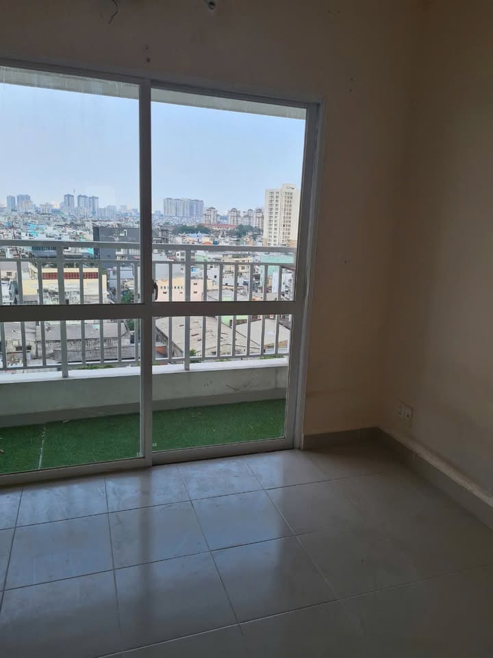 Căn hộ Lotus Garden Tân Phú 90m² 9.5 triệu - View đẹp