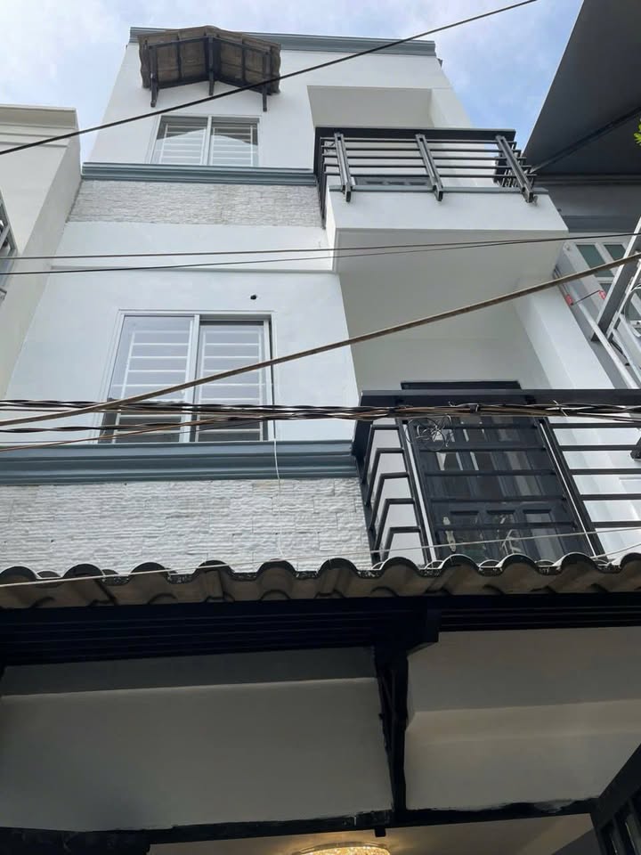 Nhà phố Gò Vấp P10 28m2 4.29 tỷ - Chính chủ sẵn ở