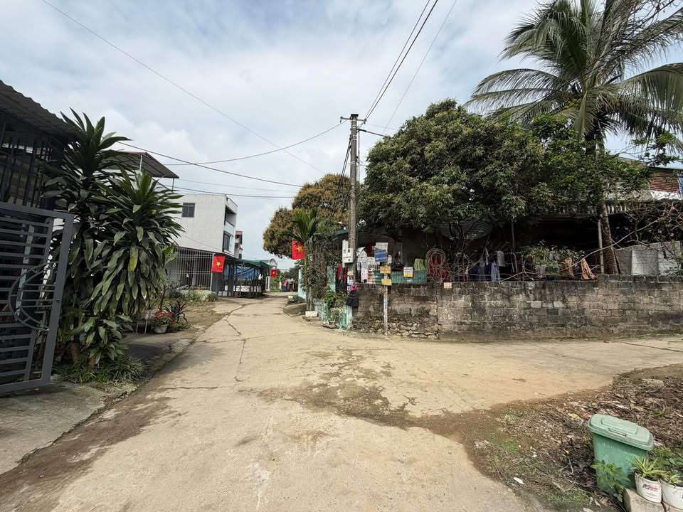 Đất nền Ỷ La Tuyên Quang 84m² hai mặt tiền - Thổ cư 100%