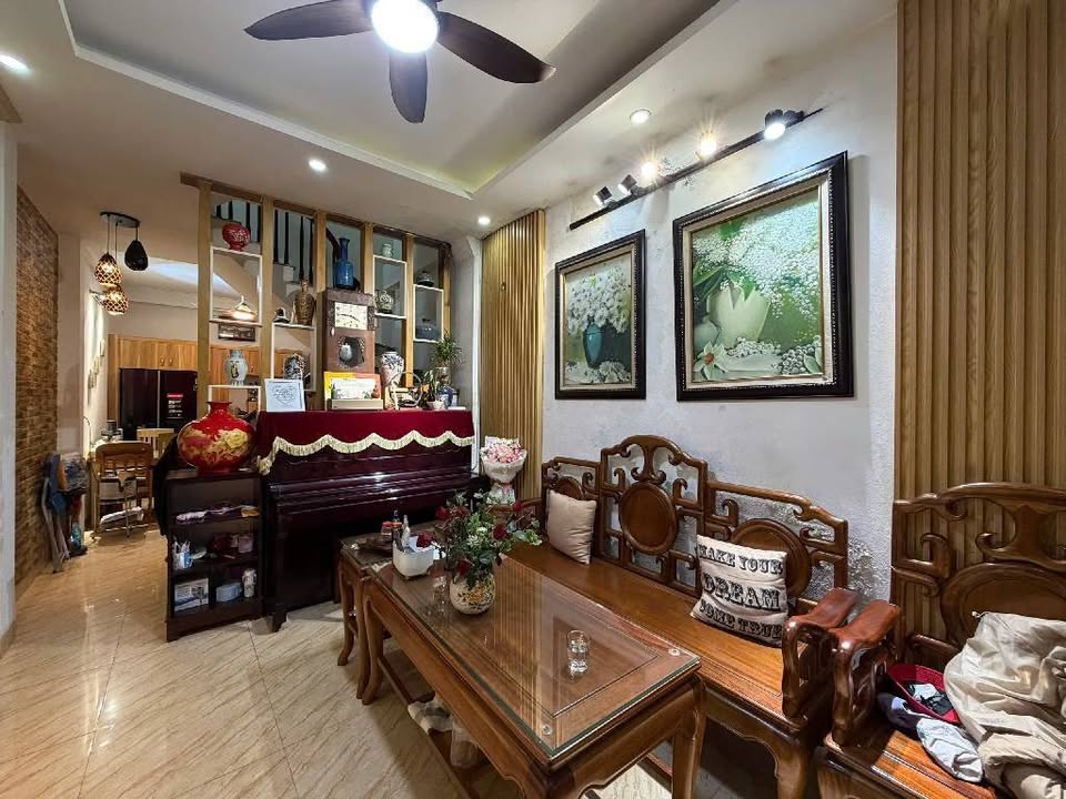 Nhà Đại Mỗ Nam Từ Liêm 33m² - Chính chủ sẵn ở