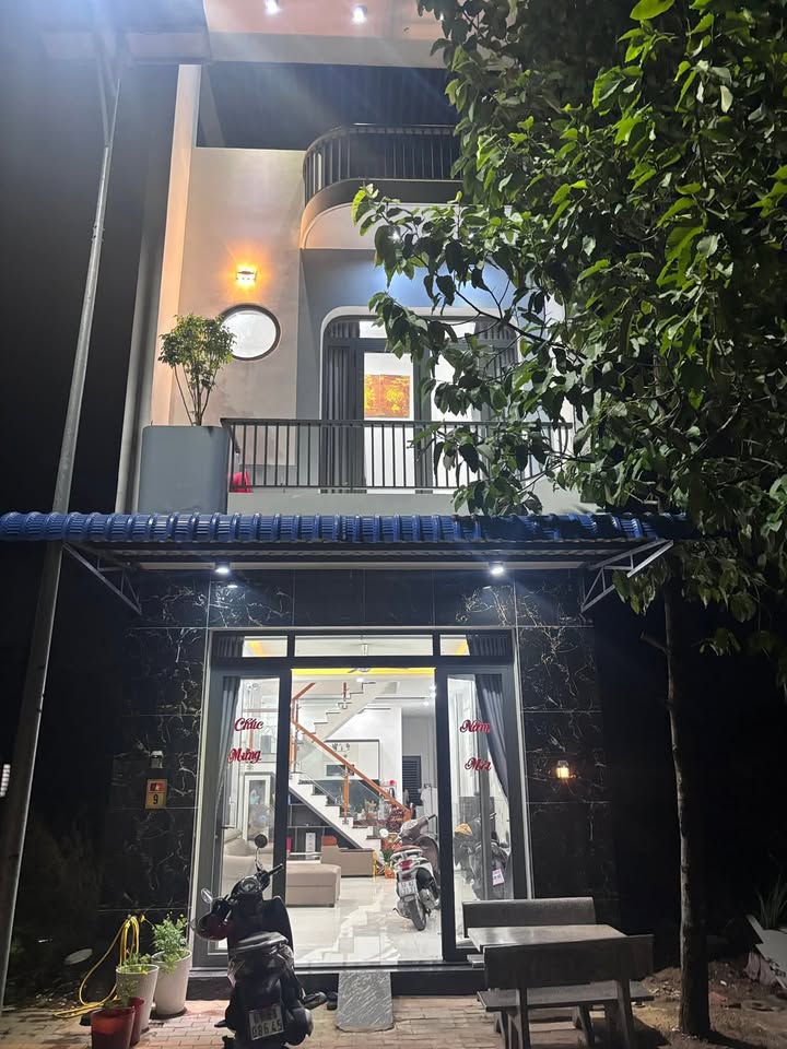 Nhà Tân Uyên Bình Dương 72m² giá 2.6 tỷ - Sẵn sàng ở ngay