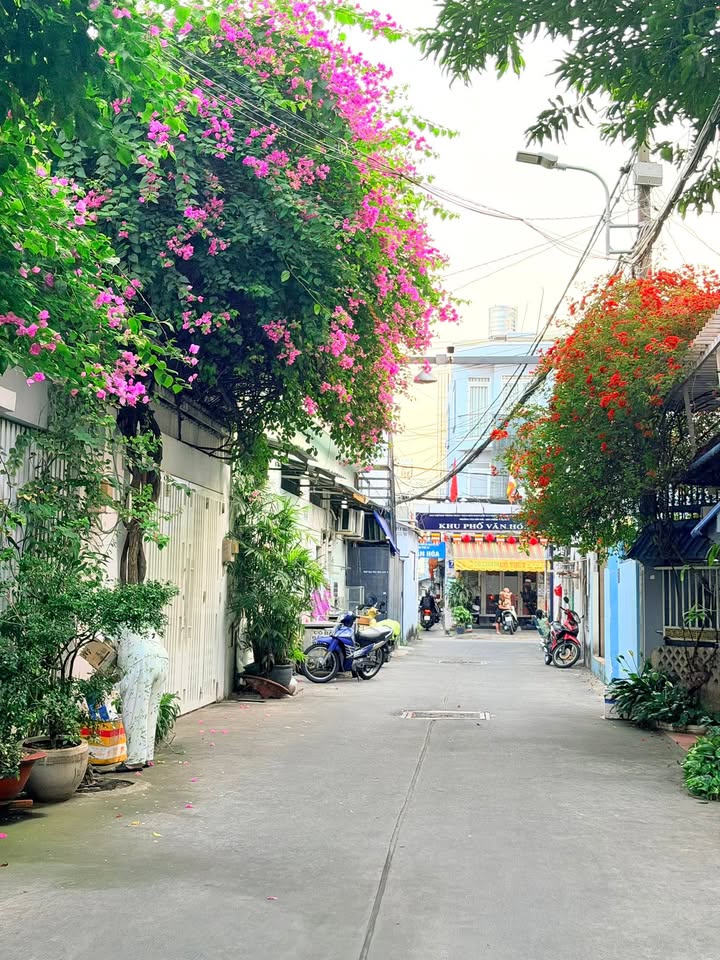 Nhà Tân Sơn Nhì Tân Phú 86m² 9.6 tỷ - Ô tô vào tận nhà