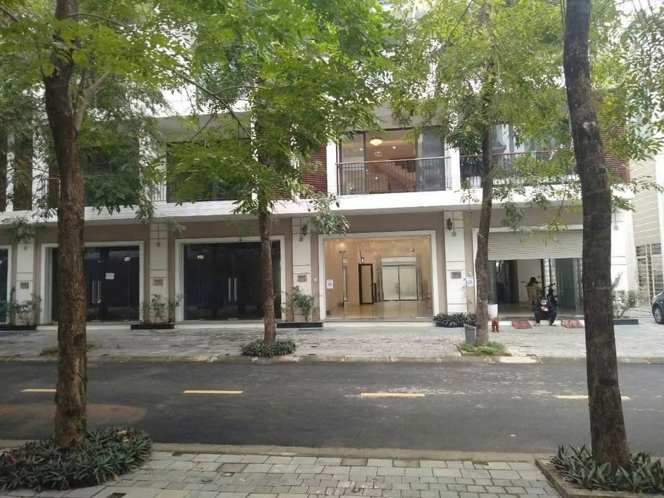 Townhouse Sunny Garden City Quốc Oai 98m² 1 tỷ - Mặt tiền kinh doanh