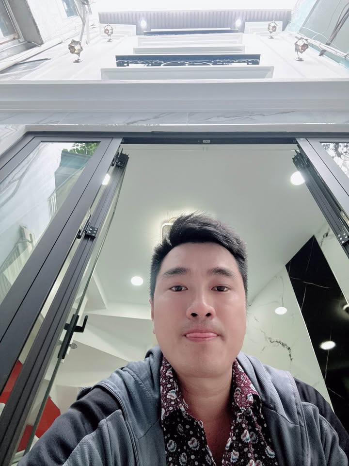 Nhà 3 tầng Âu Cơ Q11 12m² 1.89 tỷ - Chính chủ bán