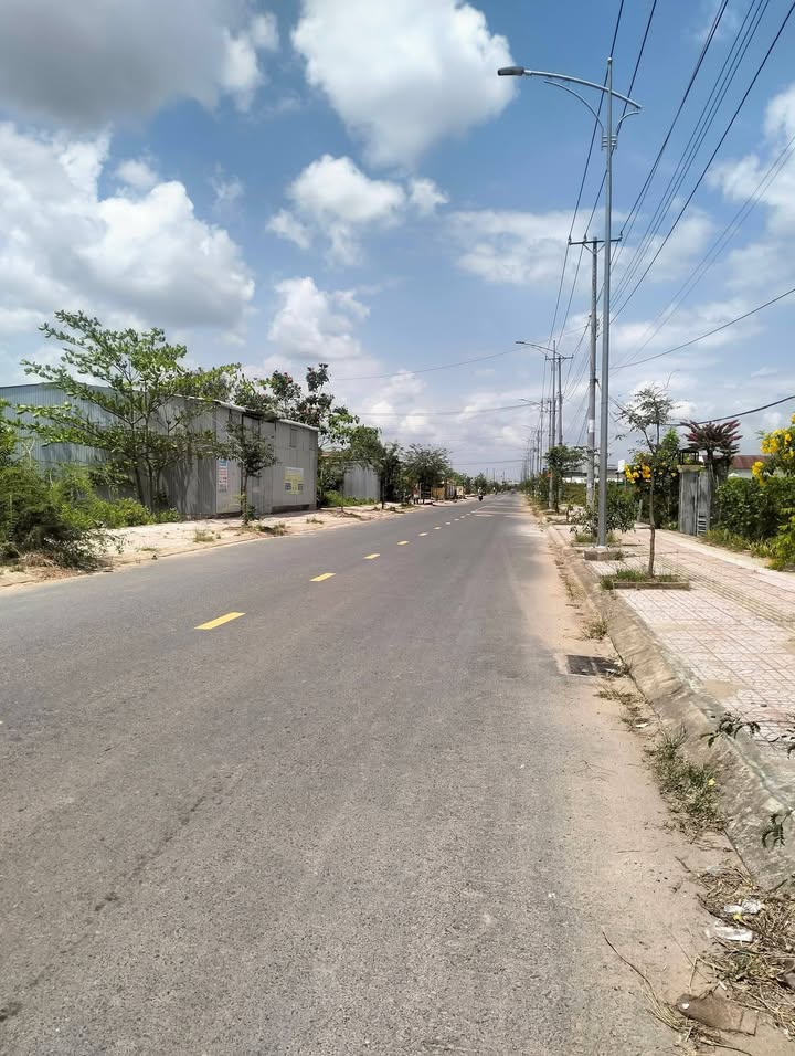 Đất nền Ngô Quyền Bạc Liêu 194m² giá 850 triệu - Đường to ô tô