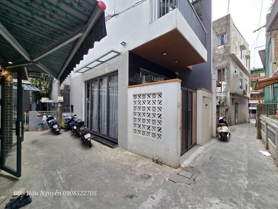 Nhà 2 tầng Lý Thái Tổ 32m² giá 4.35 tỷ - Chính chủ bán