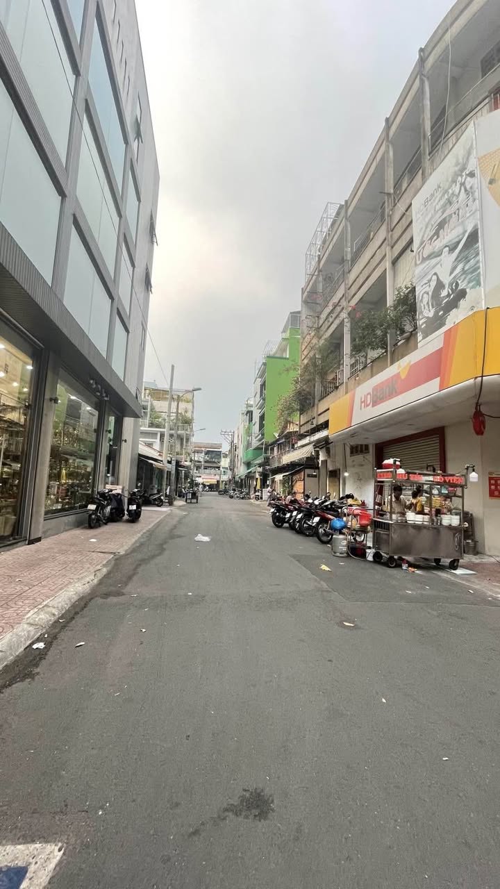 Nhà Lê Đại Hành Q11 80m² 7.98 tỷ - Chính chủ bán