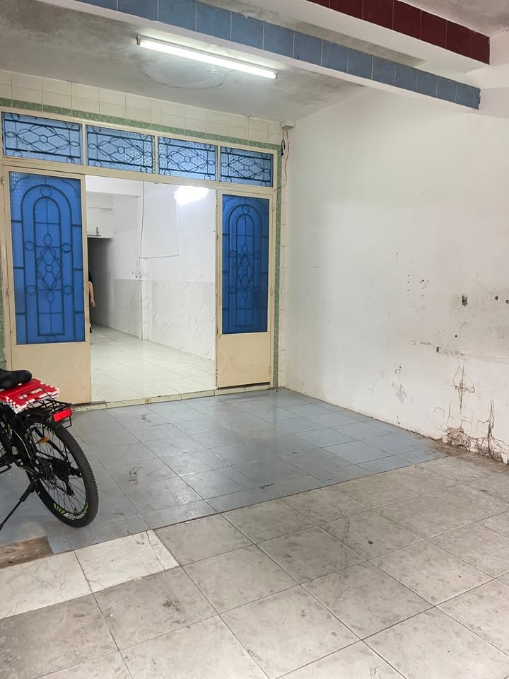 Nhà nguyên căn Tân Phú 104m² 9 triệu - Vị trí đẹp