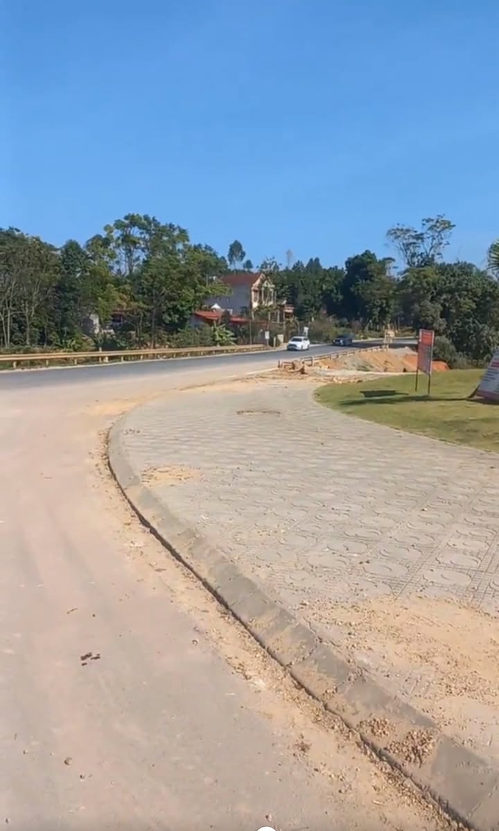 Đất nền Đường 32 Việt Trì 200m² - Sổ đỏ chính chủ