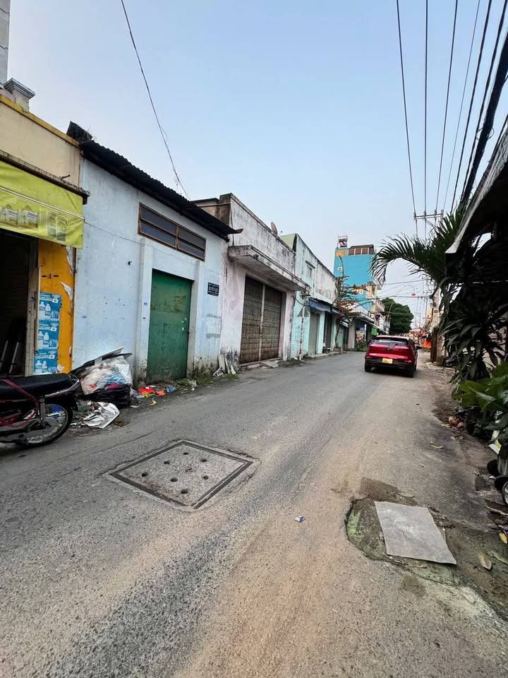 Nhà mặt tiền Võ Thị Hồi Hóc Môn 45m² 4.5 tỷ - Mặt tiền kinh doanh