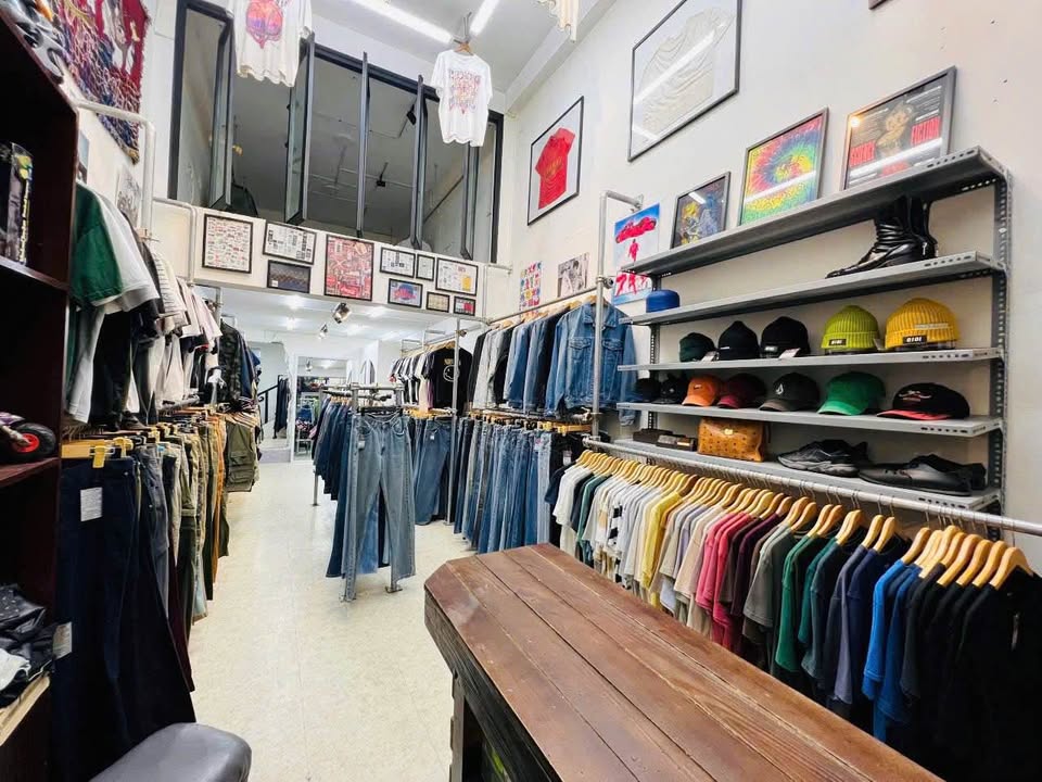 Nhà mặt tiền Nguyễn Thị Minh Khai 70m² - Ô tô vào tận nhà