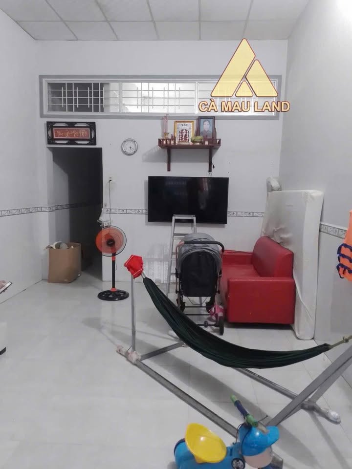 Nhà Thị trấn Gành Hào 96m² 2 tỷ - Ô tô vào tận nhà