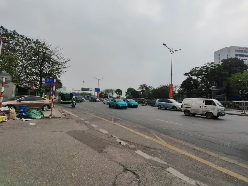 Căn hộ Giải Phóng Hoàng Mai 90m² 6.75 tỷ - Căn góc view hồ