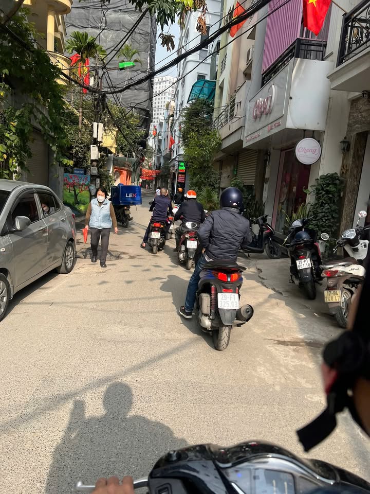 Đất ngõ 175 Lạc Long Quân 120m² 36-47,9 tỷ - Sổ đỏ chính chủ