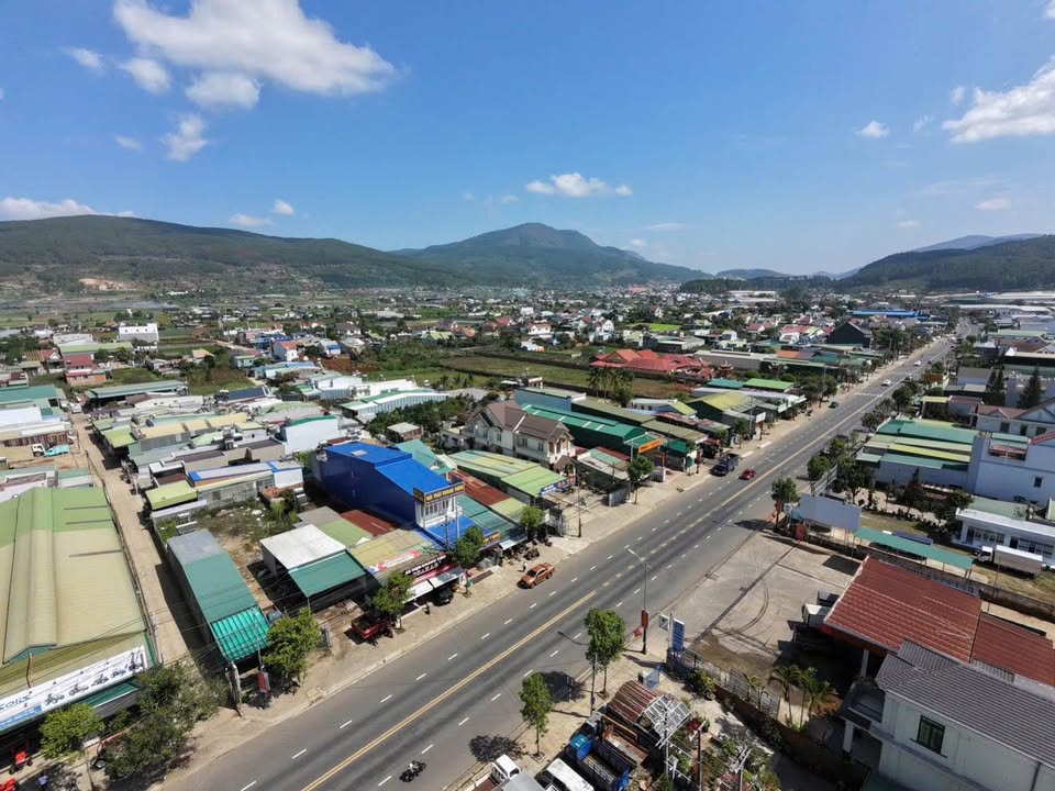 Nhà mặt tiền QL20 Hiệp Thạnh 225m² 7,5 tỷ - Kinh doanh ngay