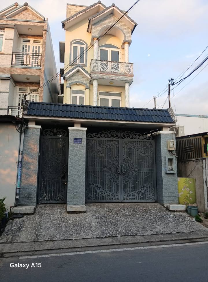 Nha mat tien Tham Nhua 10 Tan Hiep 101m2 - Chinh chu ban