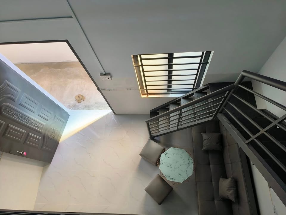 Phòng trọ Nguyễn Chí Thanh 2.5tr/tháng - Sẵn sàng ở ngay