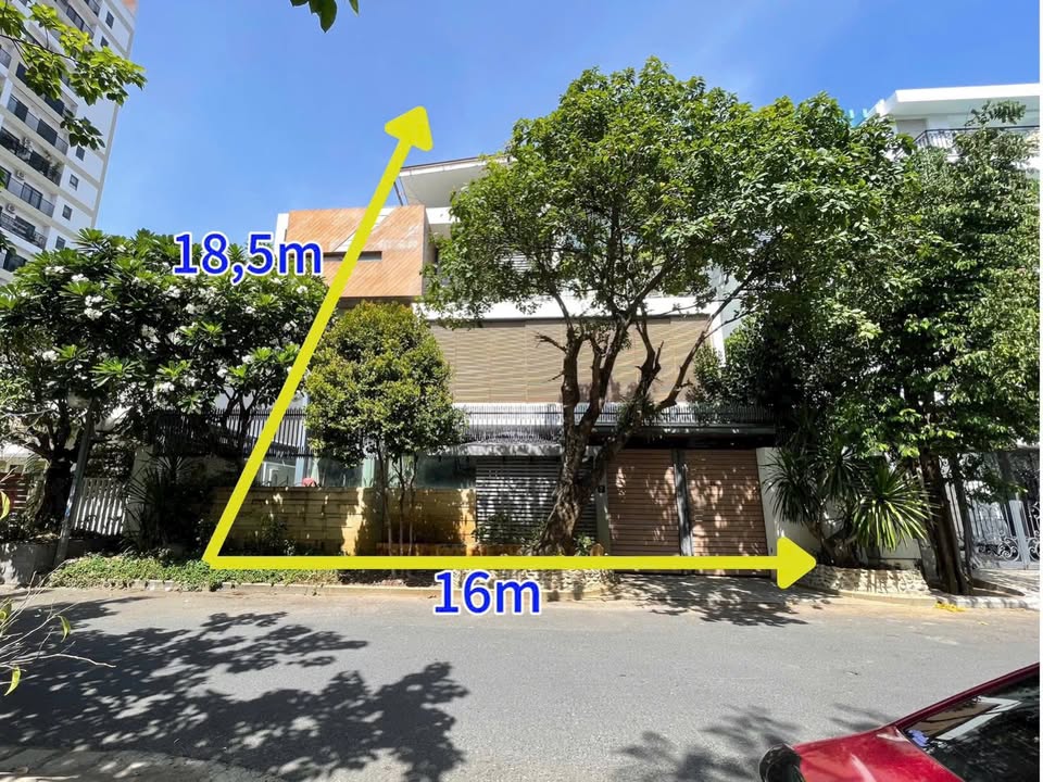 Townhouse Nha Trang 296m² 24 tỷ - Đầu tư sinh lời