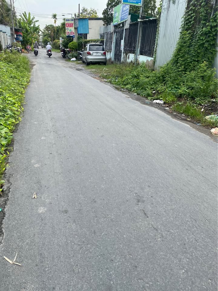 Đất CLN Long Xuyên 840m² 3 tỷ - Sổ đỏ chính chủ xây kho