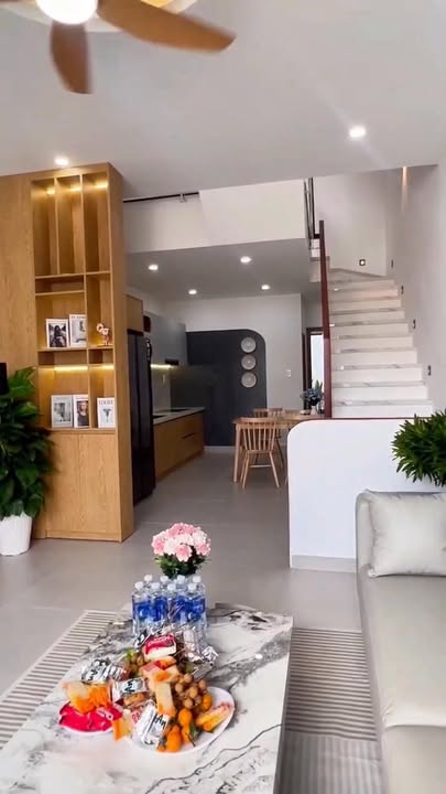 Nhà Nguyễn Chánh Cầu Giấy 87m² 5.95 tỷ - Ô tô vào tận nhà