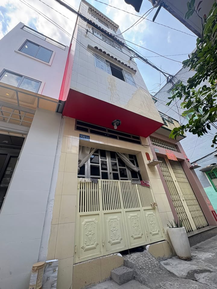 Nhà Quận 5 Trần Hưng Đạo 30m² 5.88 tỷ - Chính chủ bán