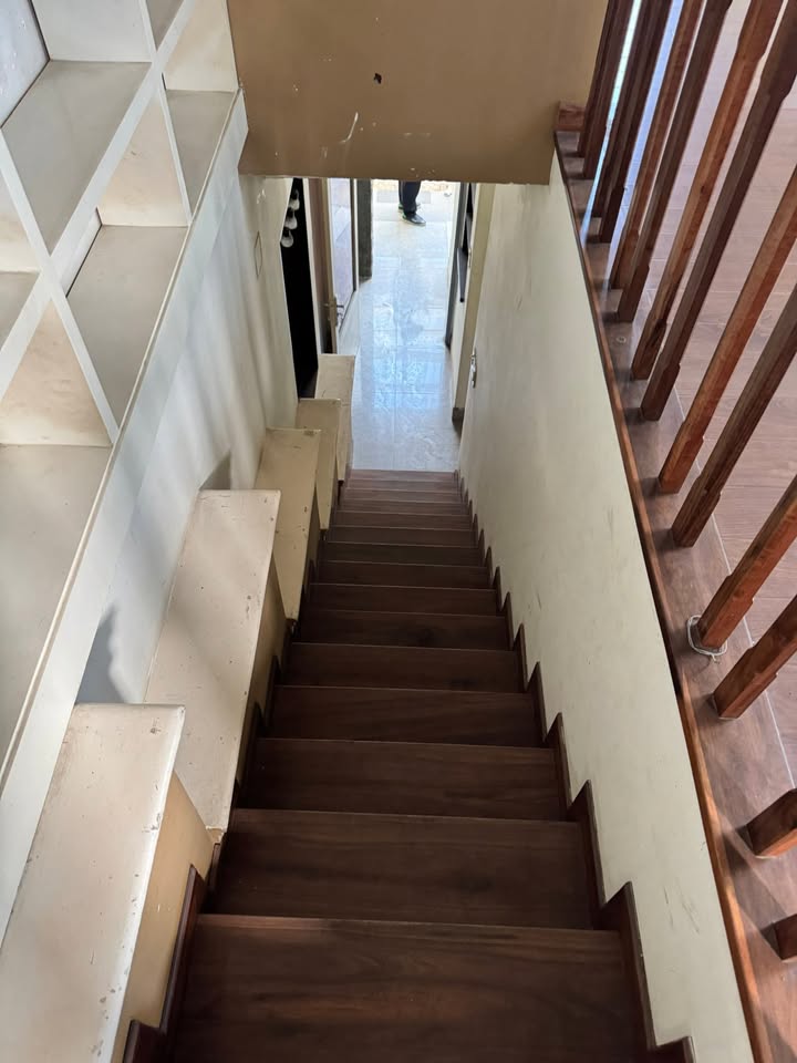 Nhà nguyên căn Đà Lạt P.6 11 triệu - Sẵn sàng ở ngay