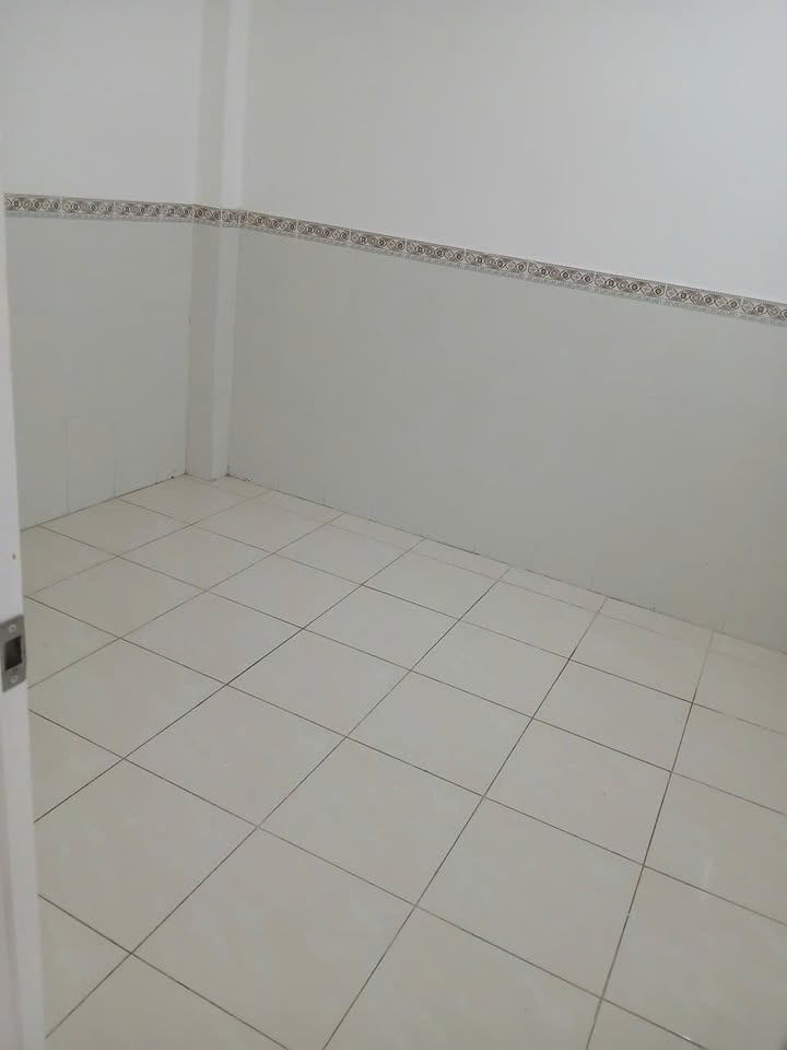 Nhà cho thuê Cống Lỡ Tân Bình 44m² giá 8tr - Ô tô vào nhà