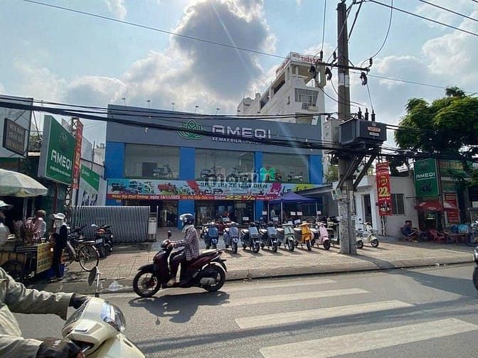 Nhà cho thuê TL10 Bình Trị Đông B Bình Tân 19x48m - Ô tô vào tận nhà