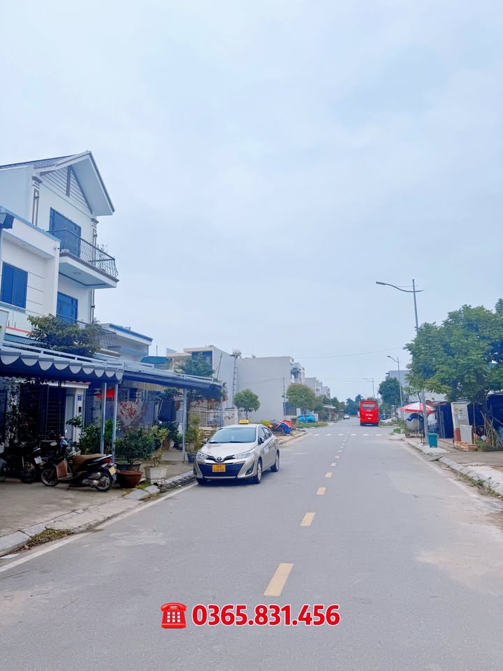 Đất nền Hải Tiến Móng Cái 100m² - Sổ đỏ chính chủ