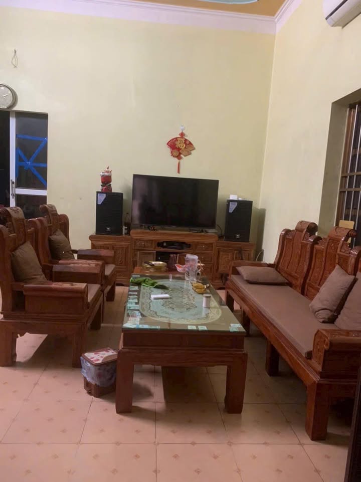 Nhà phố Đồng Niên Hải Dương 143m² 4 tỷ - Ô tô vào tận nhà