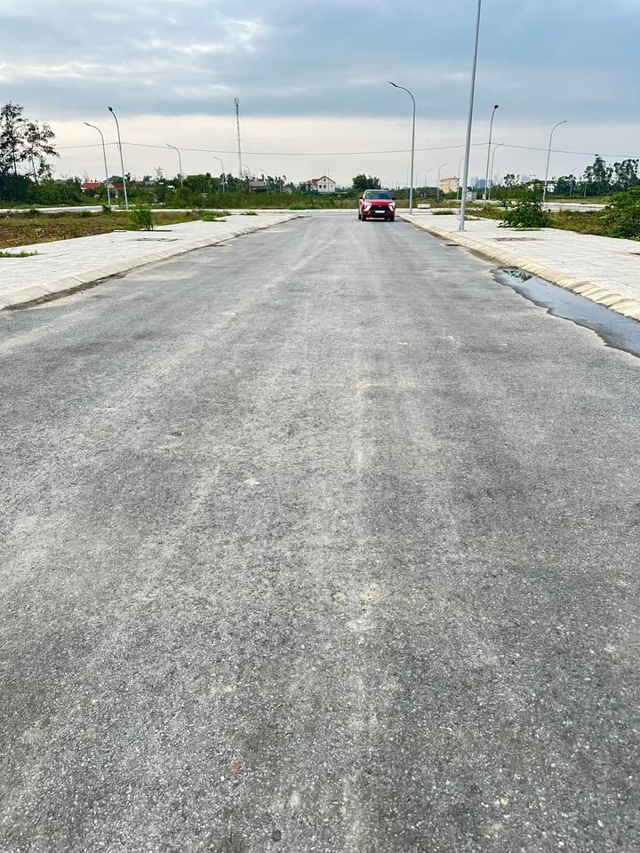 Đất nền Cửa Lò 220m² giá 700 triệu - Sổ đỏ xây tự do