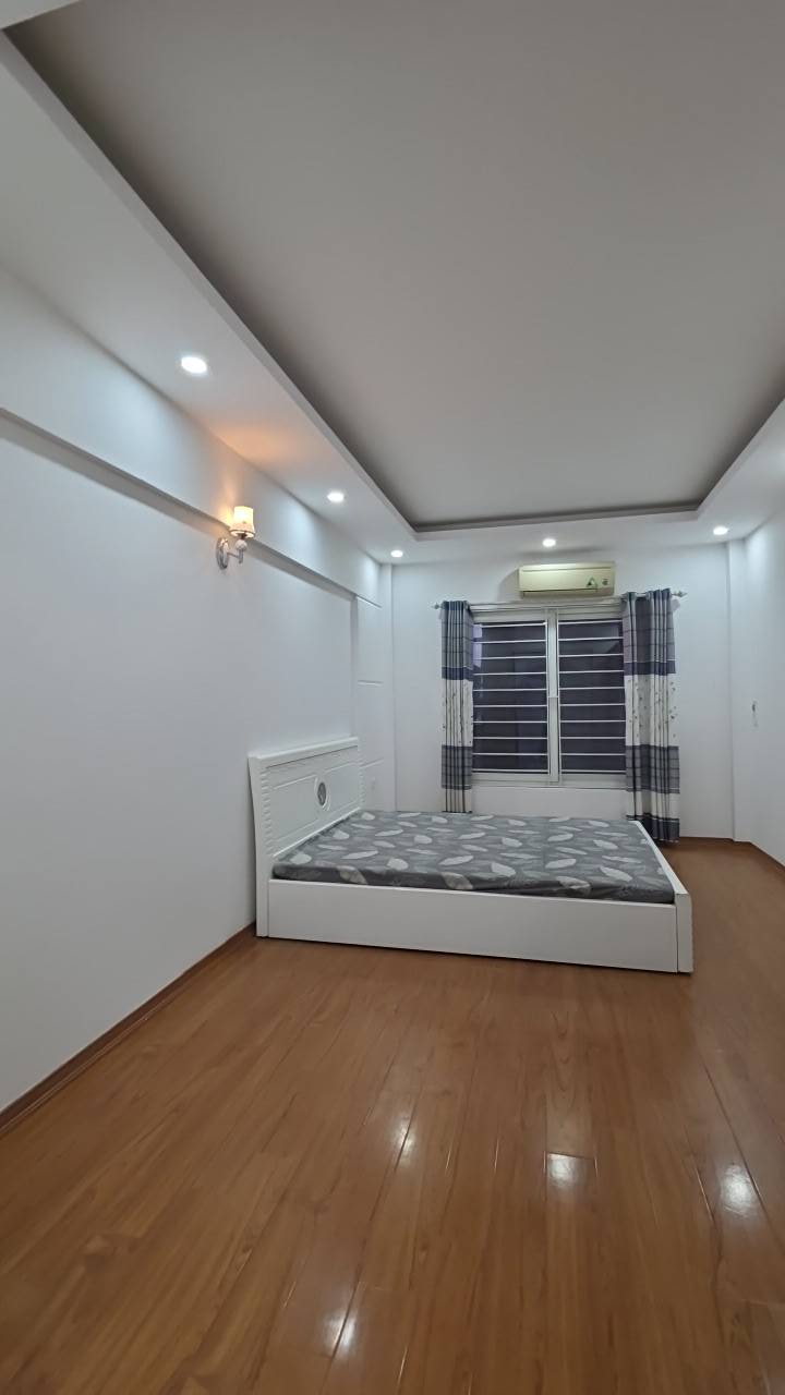 Nhà riêng Vĩnh Hưng Hoàng Mai 30m2 hơn 6 tỷ - Sẵn sàng ở ngay