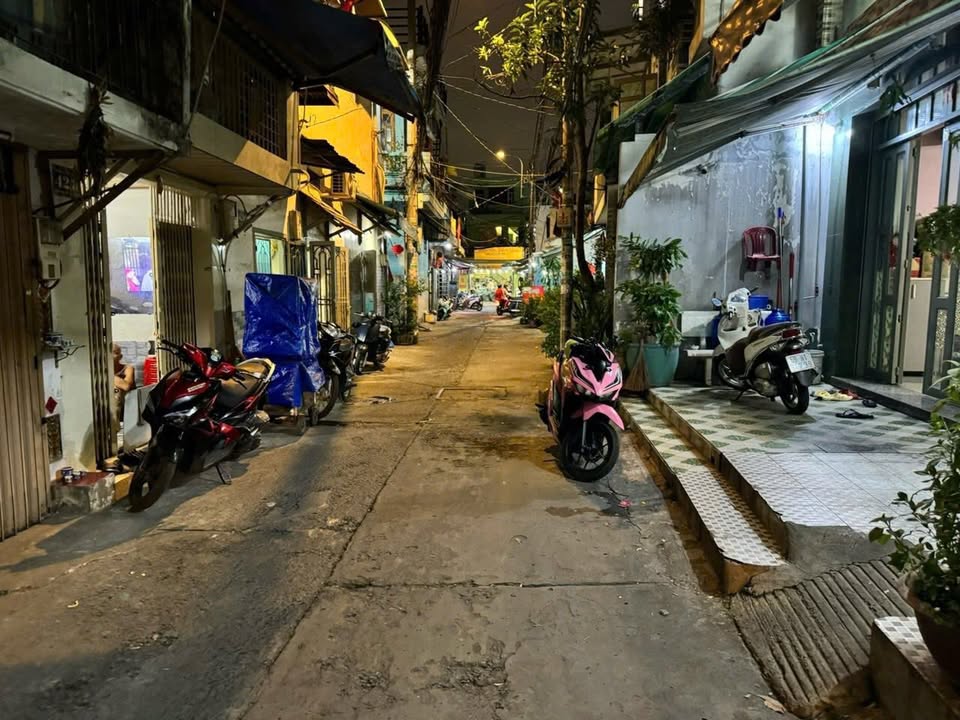 Nhà riêng Nguyễn Sơn Tân Phú 30m² 6.5 triệu - Sẵn sàng ở ngay