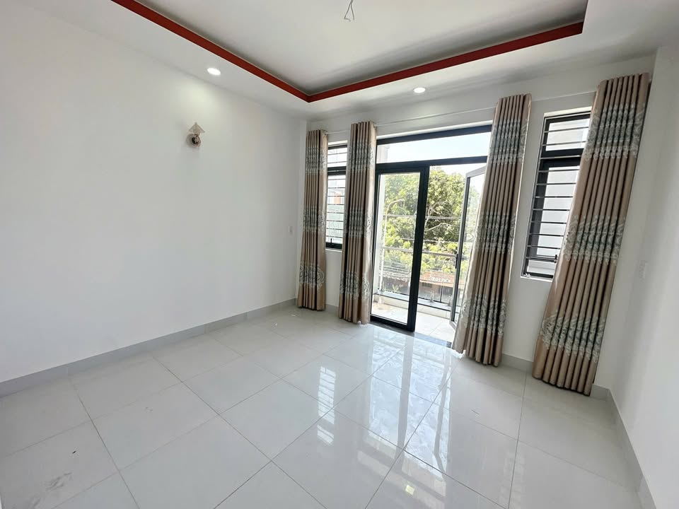 Phòng CHDV Tên Lửa Bình Trị Đông 2.9-3.7 triệu - Bàn giao ngay