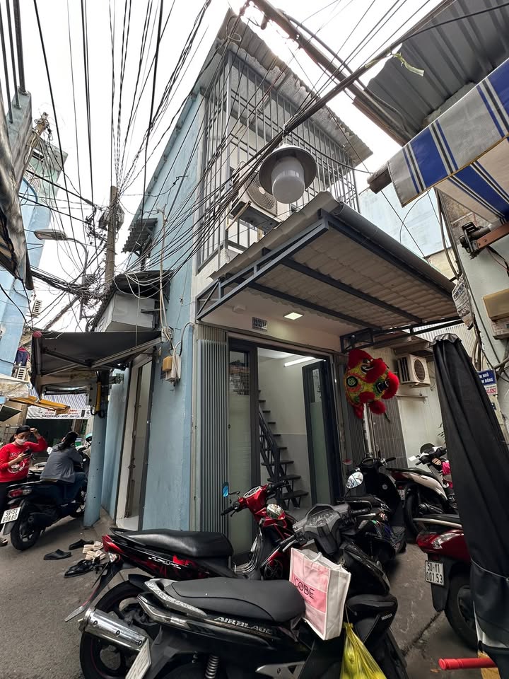 Nhà 3 Tầng Âu Cơ Q11 14m² 2.2 tỷ - Ô tô vào nhà