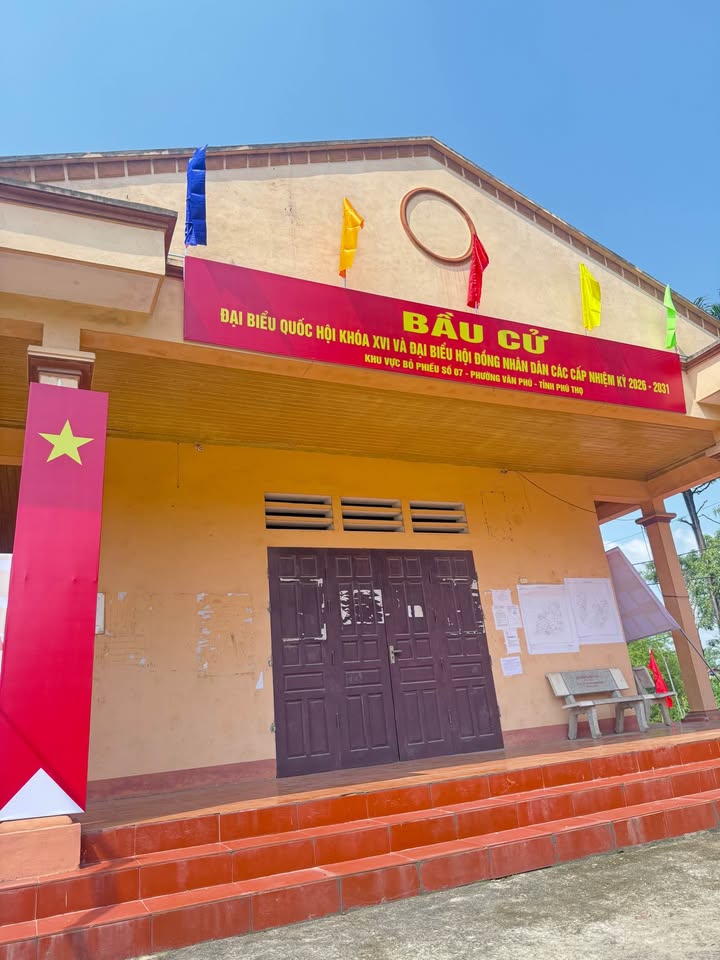 Đất nền Vân Phú Việt Trì 98m2 - Sổ đỏ chính chủ