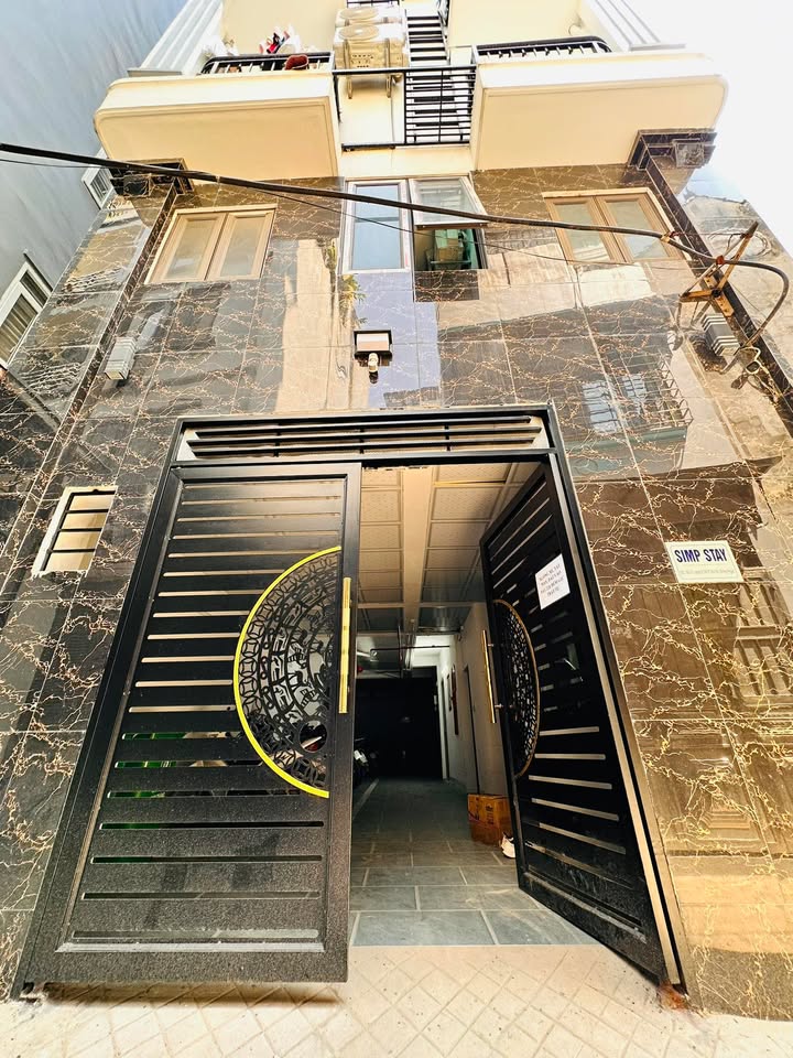 Phòng CCMN Đông Ngạc 3.5 triệu - Sẵn sàng vào ở