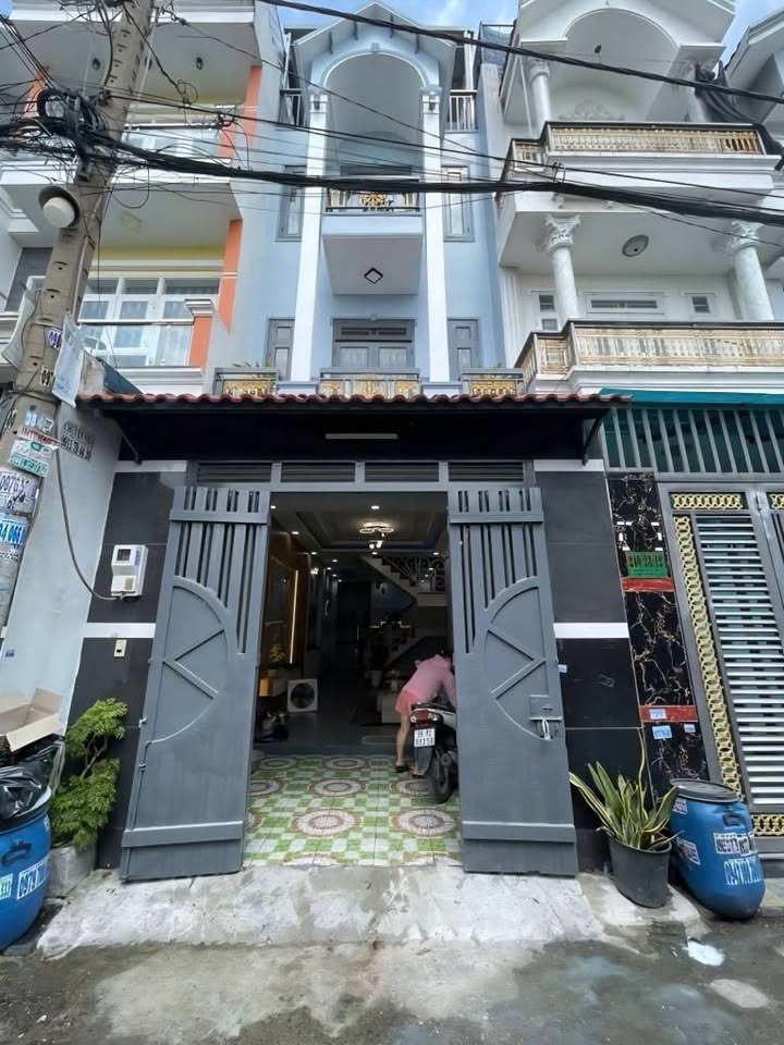 Nhà riêng Quận 12 415m² 5.3 tỷ - Full nội thất sẵn ở