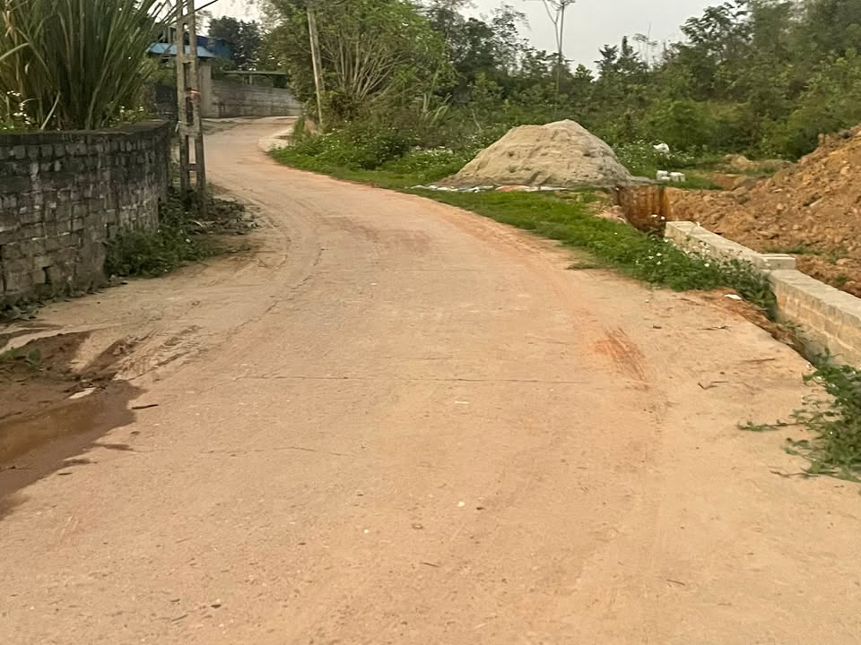 Đất nền Thịnh Đán Thái Nguyên 1.300m² trên 3 tỷ - Đường to ô tô