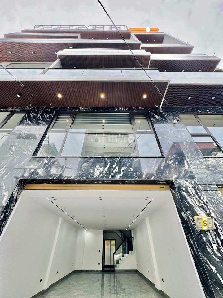 Nhà Nguyễn Sơn Long Biên 75m² - Chính chủ bán, ô tô vào nhà