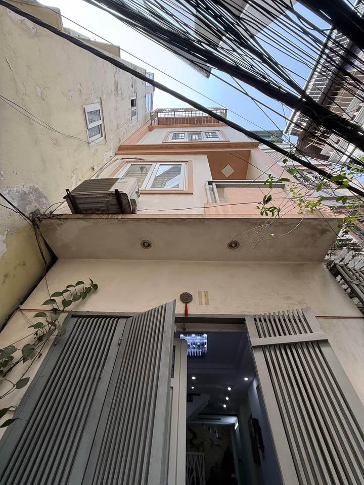 Nhà Hoàng Hoa Thám Ba Đình 46m² 11.8 tỷ - Chính chủ bán